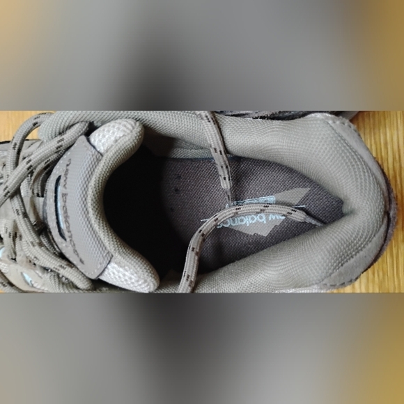 New Balance 606 Brown Trail Hiking Walking Athletic Shoes Women’s 7 size - Picture 11 of 16